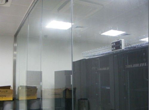 向利全鋼微邊防靜電地板 構(gòu)筑青島智能機(jī)房工程的堅實基石